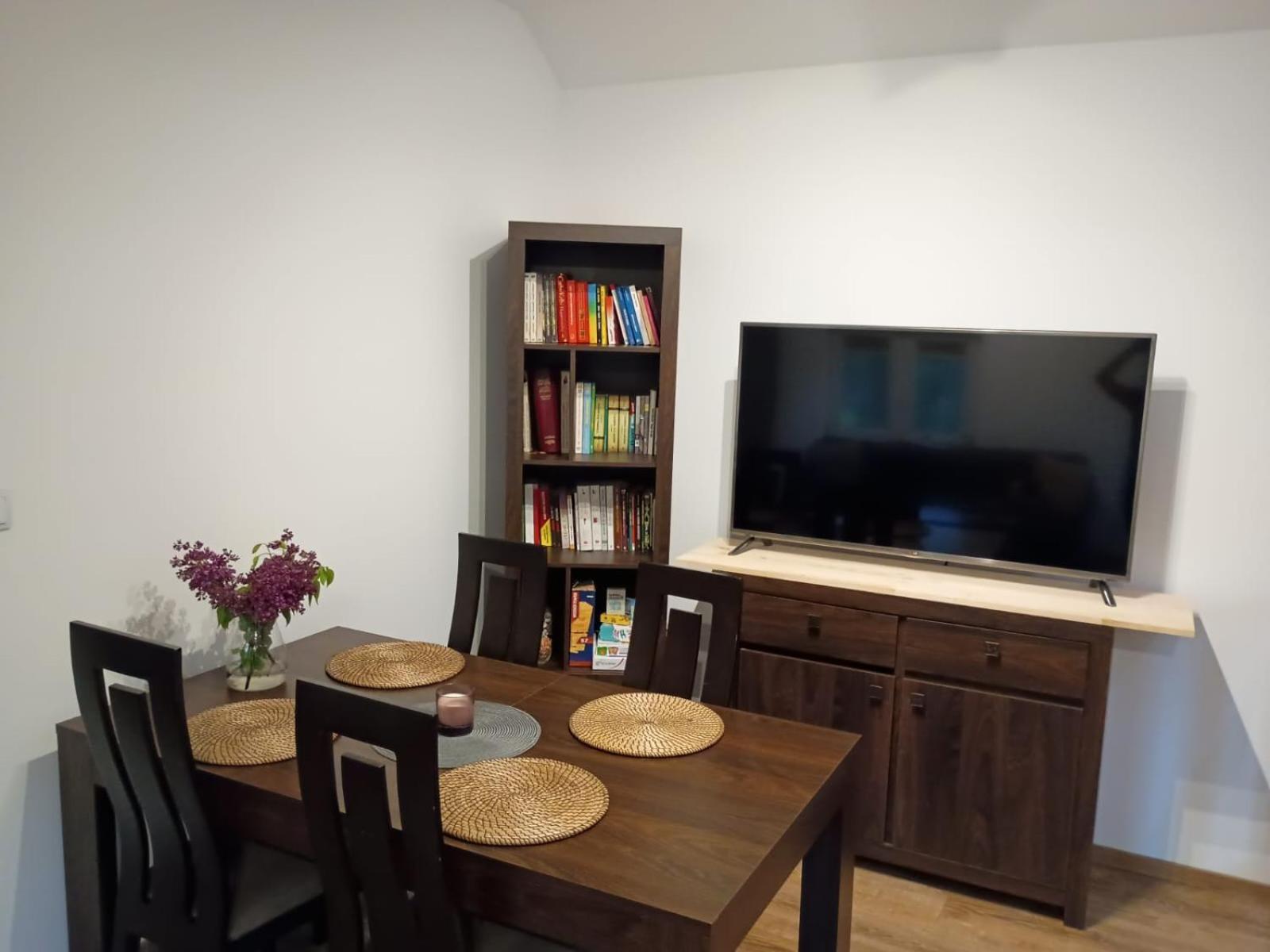 Apartament Pod Lasem Tenczynek Luaran gambar